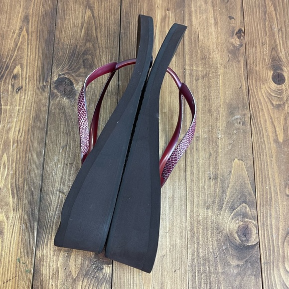 COPY - Reef wedge flip flops Womens size 10 brown/red - Picture 3 of 10